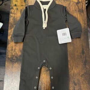 Burt's Bees Black Footies One Piece with Snap Closures